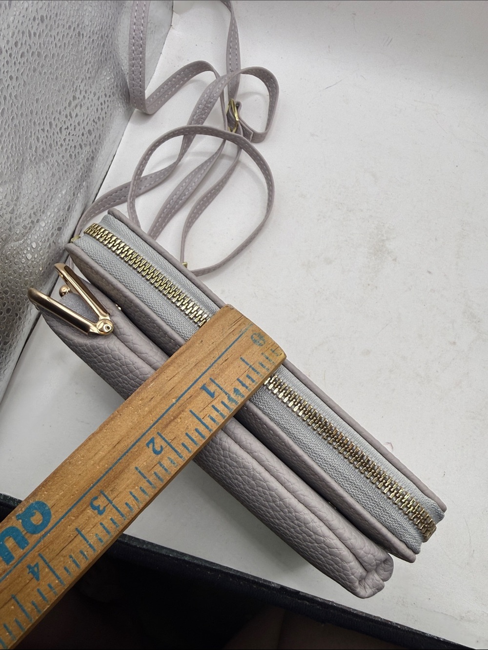 NWOT Carr Ken Crossbody Purse Bag Wallet Clutch Phone Gray Kiss Lock Convertible - Picture 11 of 13
